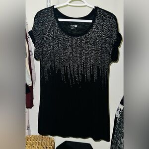 Apt. 9 Black Short-Sleeve Top with White V-Pattern